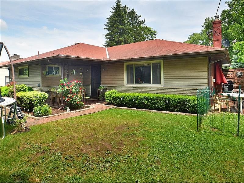 259 Arona Rd, North Huntingdon, PA 15642 Zillow