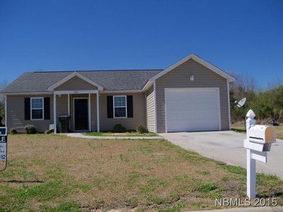200 Murdock Way, New Bern, NC, 28560