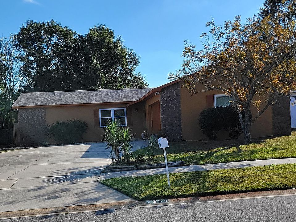 1st image of 7354 Moss Grove Cir