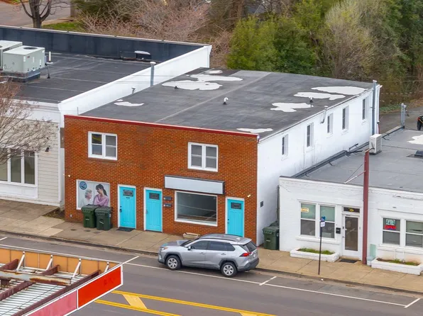 1012 S Main St, Culpeper, VA 22701