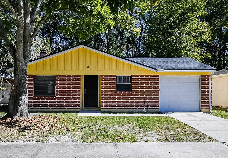 7651 McCowan Dr