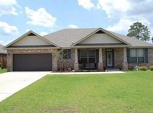 7421 Deck Ln, Pensacola, FL 32526