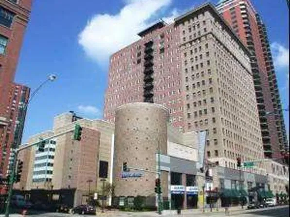 40 E 9th St, Chicago, IL