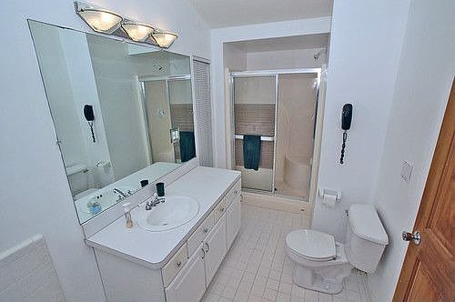 4th image of 6058 Waterfront Dr