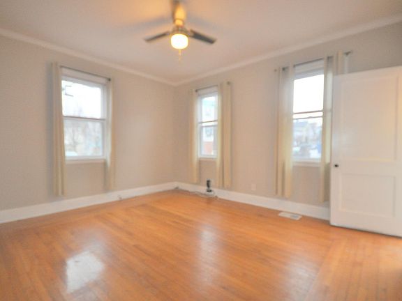 2nd image of 173 Ives St Floor 1
