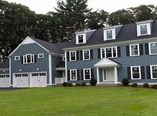 7 Willow Ln, Bedford, MA 01730
