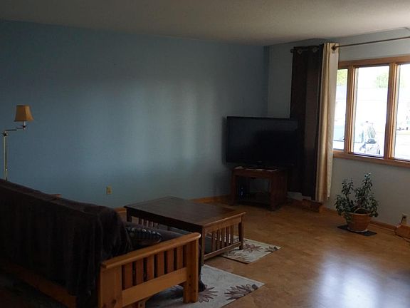 2nd image of 2943 Mesa Grande Pl
