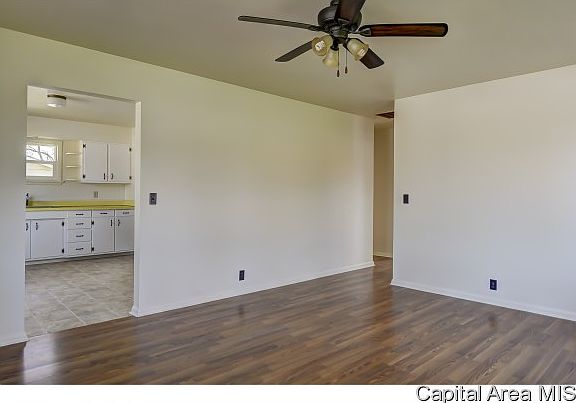 4th image of 134 Woodland Ave