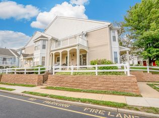 77 Tulip Ln, Freehold, NJ 07728