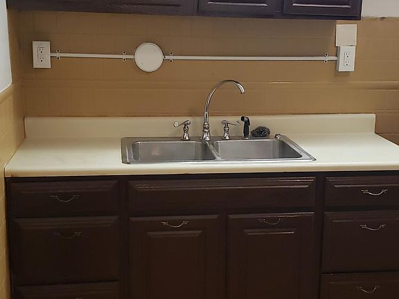 2nd image of 118 Grether Ave