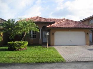 15425 SW 32nd Ter, Miami, FL 33185