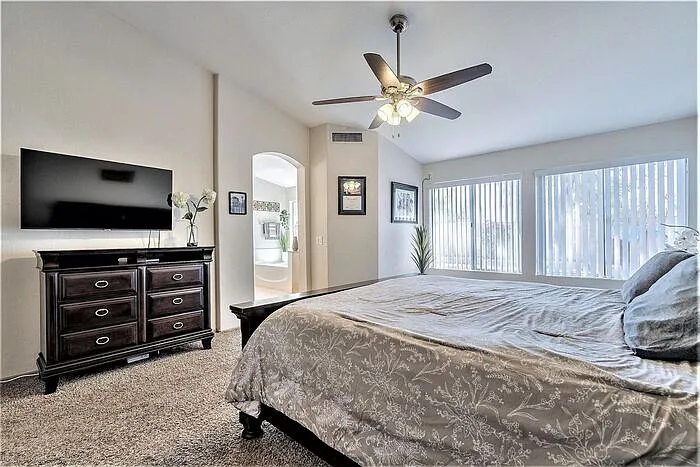 2933 E Verbena Dr — Photo 24