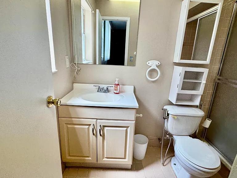 1800 SW 81st Ave #1307 — Photo 38