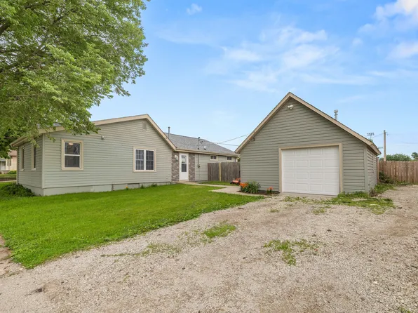 309 Birch Ave, Woodward, IA 50276