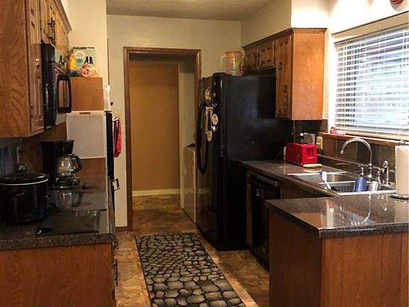 5th image of 1805 Eastgate Dr