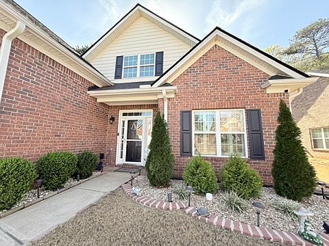 4th image of 1070 Brookshire Ct