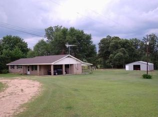 1074 Morgantown Rd, Foxworth, MS 39483
