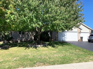 3459 Valley Woods Dr, Cherry Valley, IL