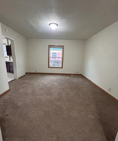 2829 Rutland Ave — Photo 26