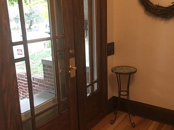 4th image of 1329 Lincoln Ave