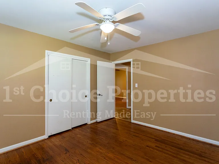 2050 Pinehurst Dr — Photo 16
