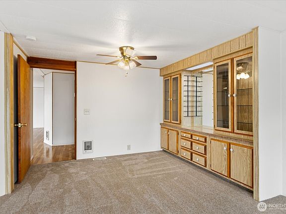 5th image of 1316 91st Avenue SE #15