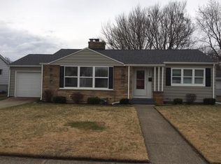 146 Manor Dr, Mishawaka, IN 46544