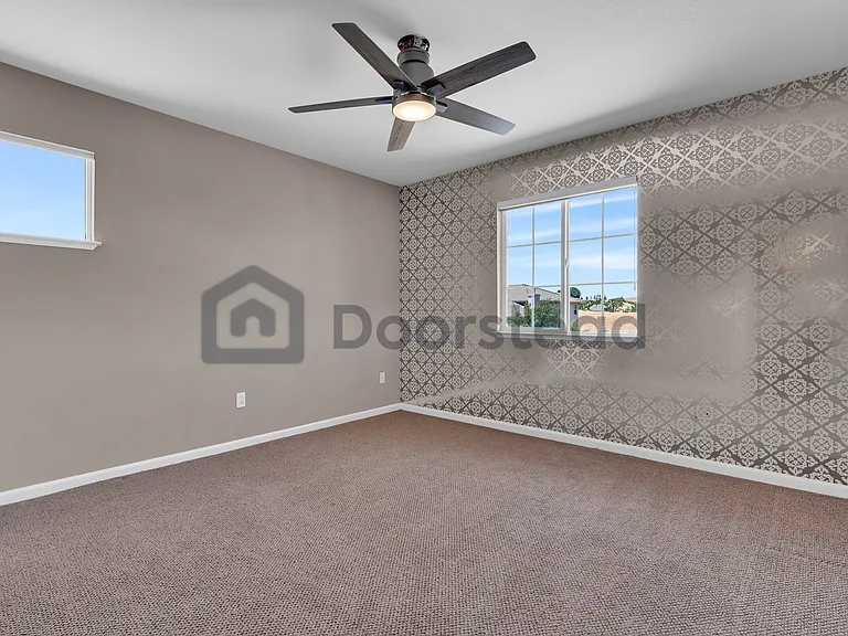 513 Winding Brook Ct — Photo 40