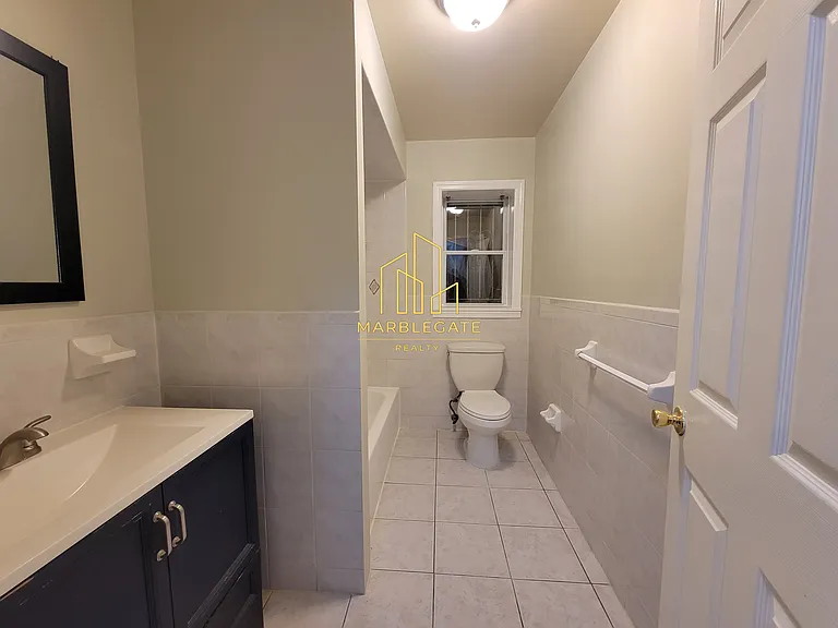 132 Fabyan Pl #11 — Photo 8