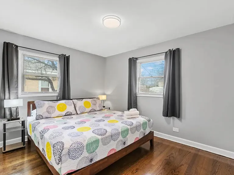 Springhill Dr — Photo 11