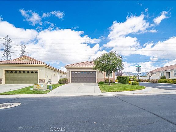 2nd image of 1168 Saguaro Rd