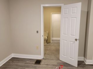 210 S Greenwood Ave #1, Kankakee, IL 60901