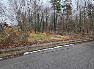 206 Dale Rd #208, Burlington, VT 05408