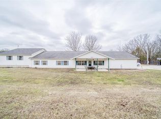 20973 County Road 1330 St, Saint James, MO 65559