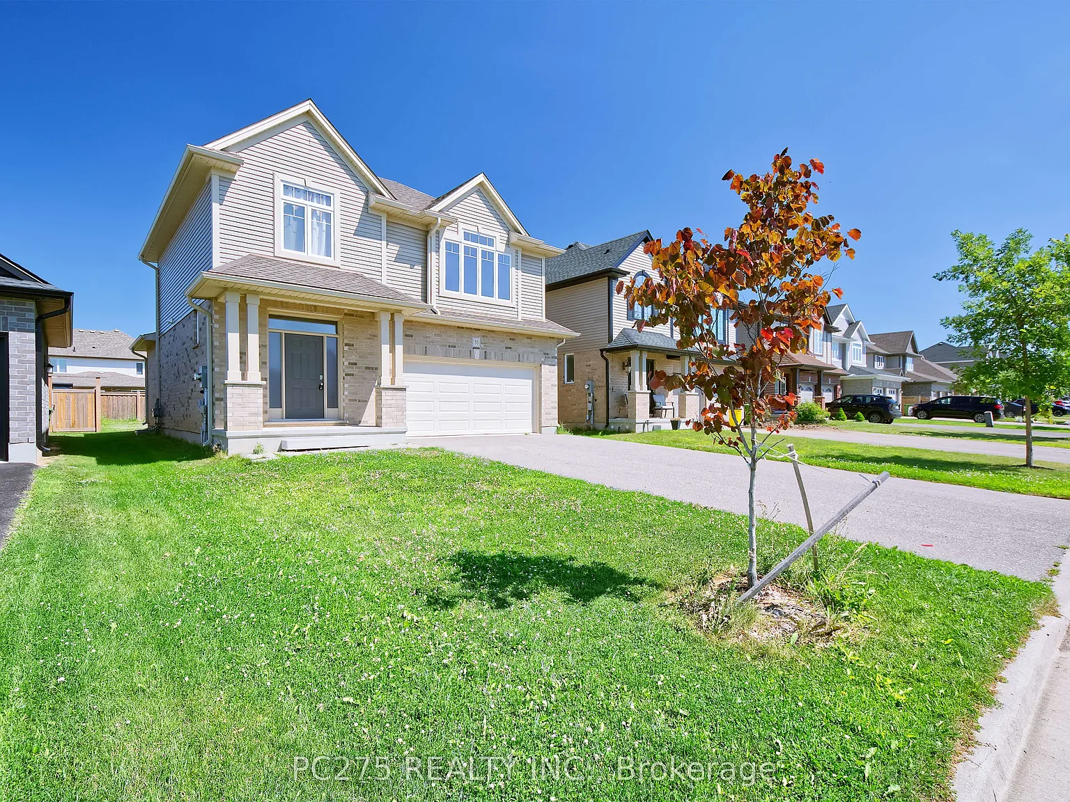 3 bed, $2,750 — Photo 2
