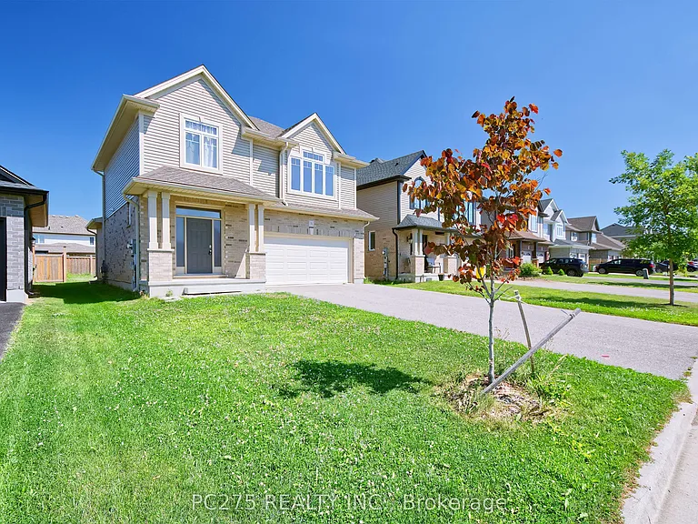 31 Ashberry Pl — Photo 2