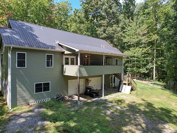 5th image of 215 Rhodemont Trl