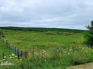 28-27 N 5e, Kent, IL 61044