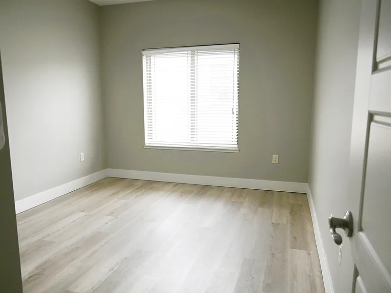 The Sterling Apartments At Kearney — Photo 81