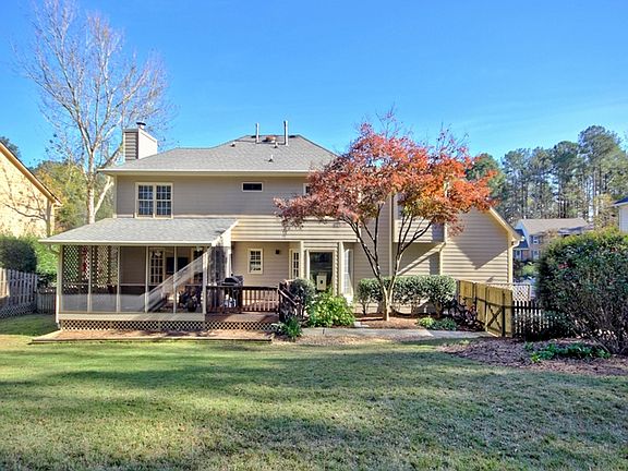 2nd image of 117 Cloister Dr