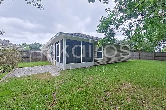 225 Leebeck Cir — Photo 21