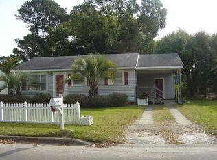 107 Jackson St, Washington, NC 27889