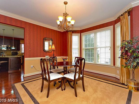 5th image of 10605 Moselle Ct