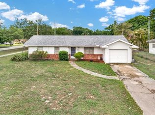 100 Lime Rd NW, Lake Placid, FL 33852