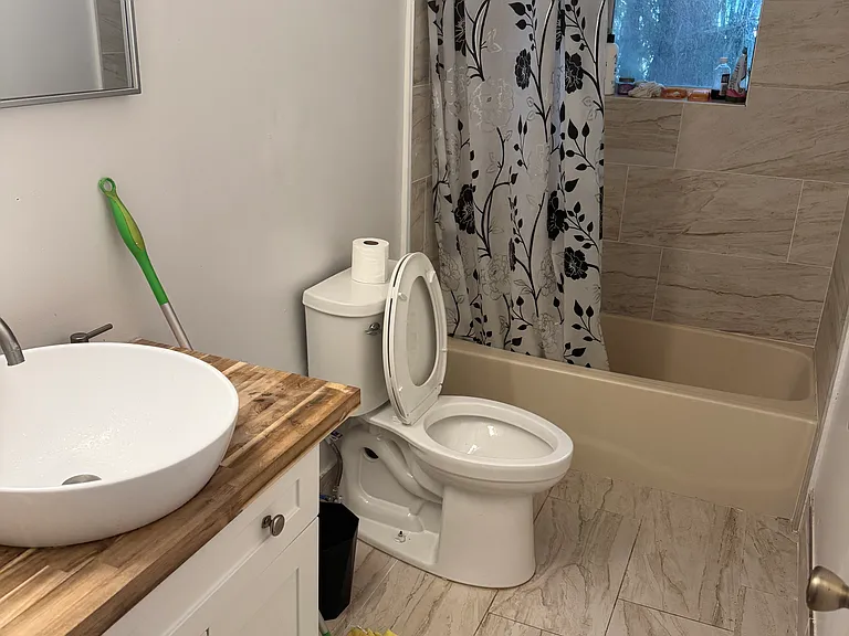 3604 Plymouth Ave #1 — Photo 5