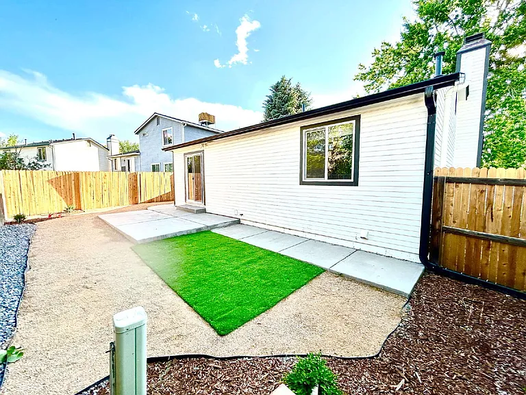 8430 Wild Alfalfa Pl — Photo 3