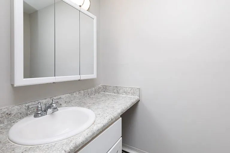Livingstone Apartment Homes — Photo 5