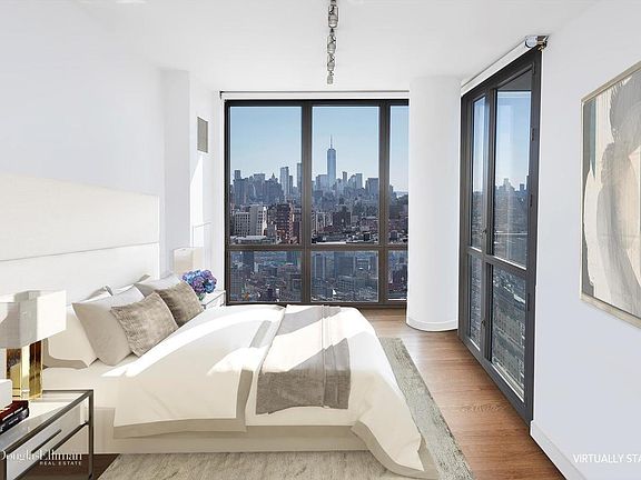 5th image of 101 W 24th St APT 25B