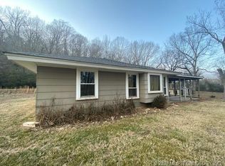 19859 S 530th Rd, Tahlequah, OK 74464
