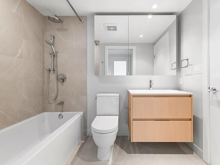 1500 Fern St #1502 — Photo 17